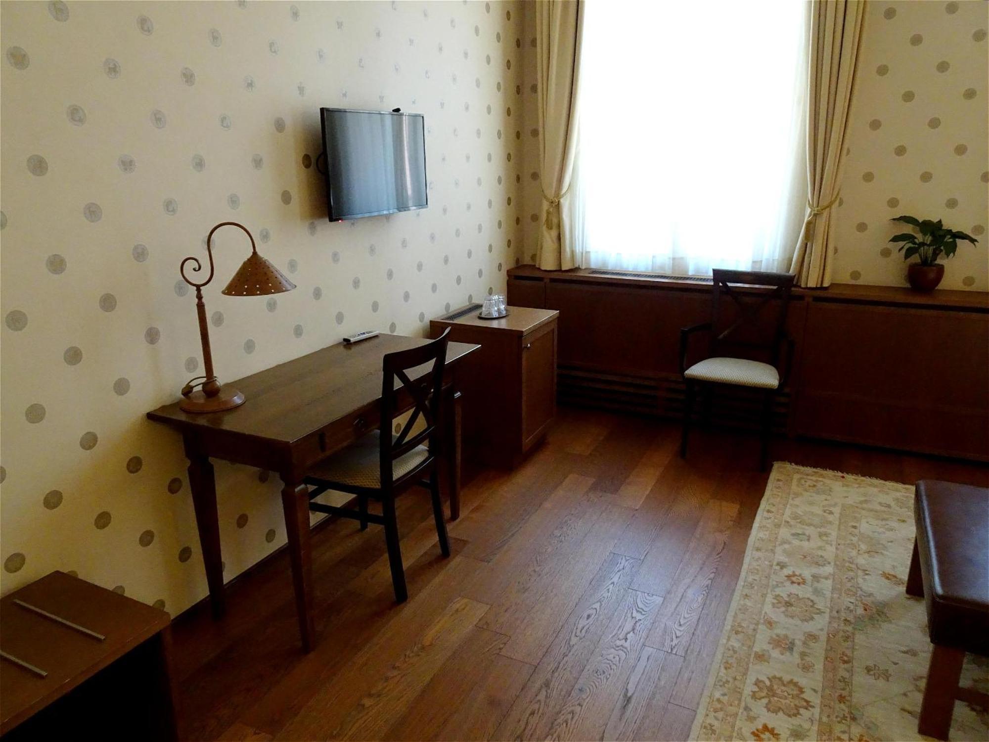 Hotel Mitra, Story Hotels Птуй Екстер'єр фото